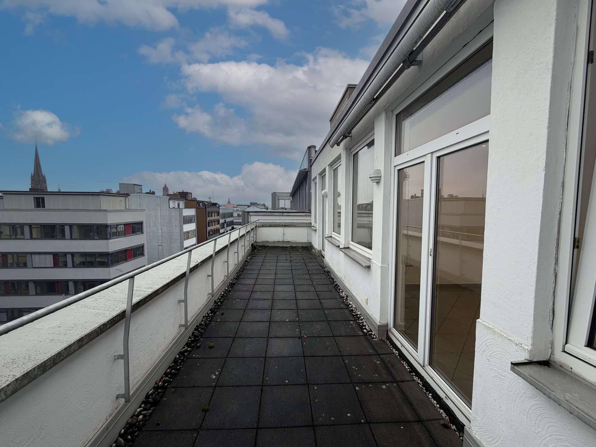 Balkon I, Büro in Saarbrücken