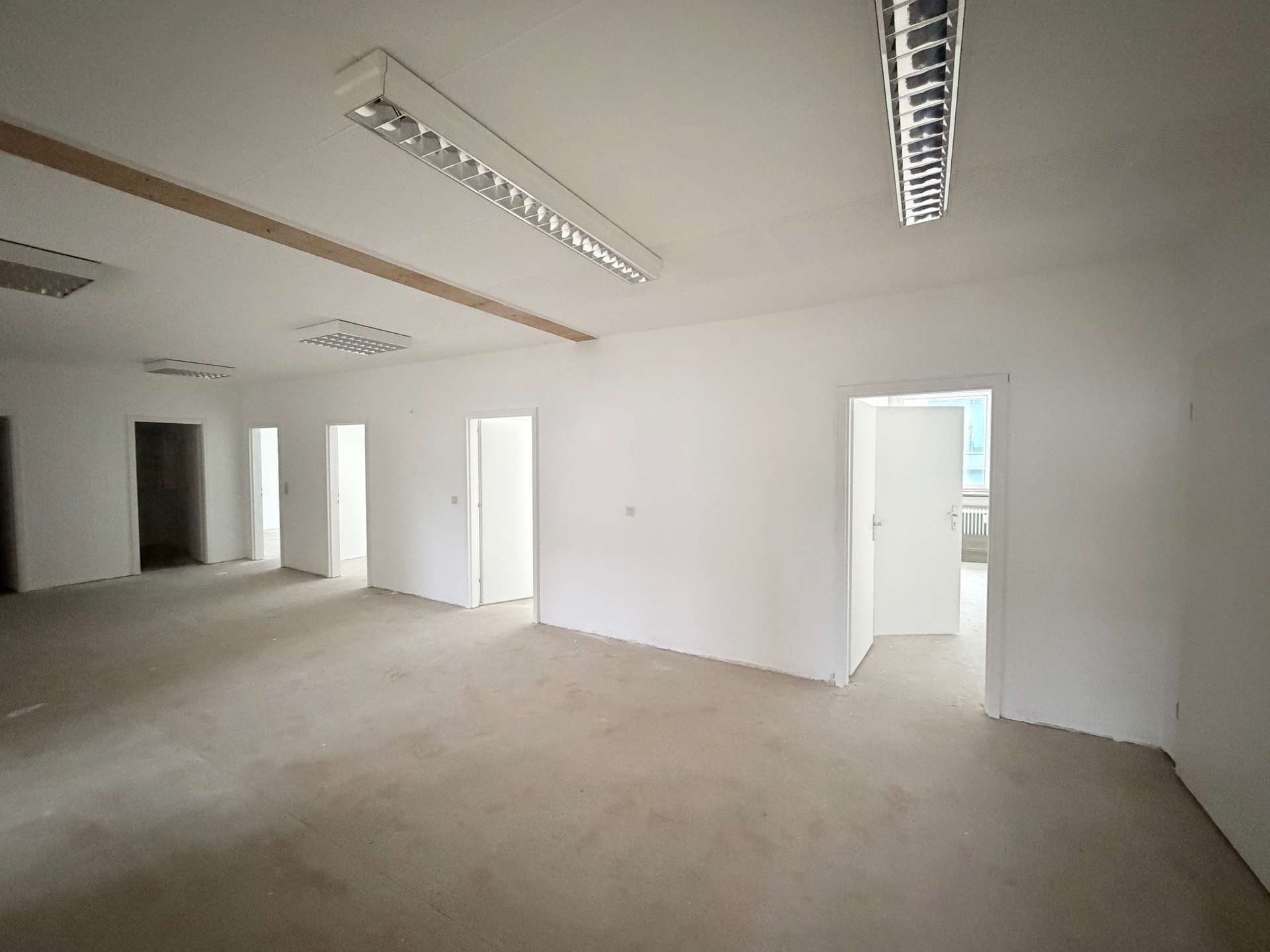 Flur II, Büro in Saarbrücken