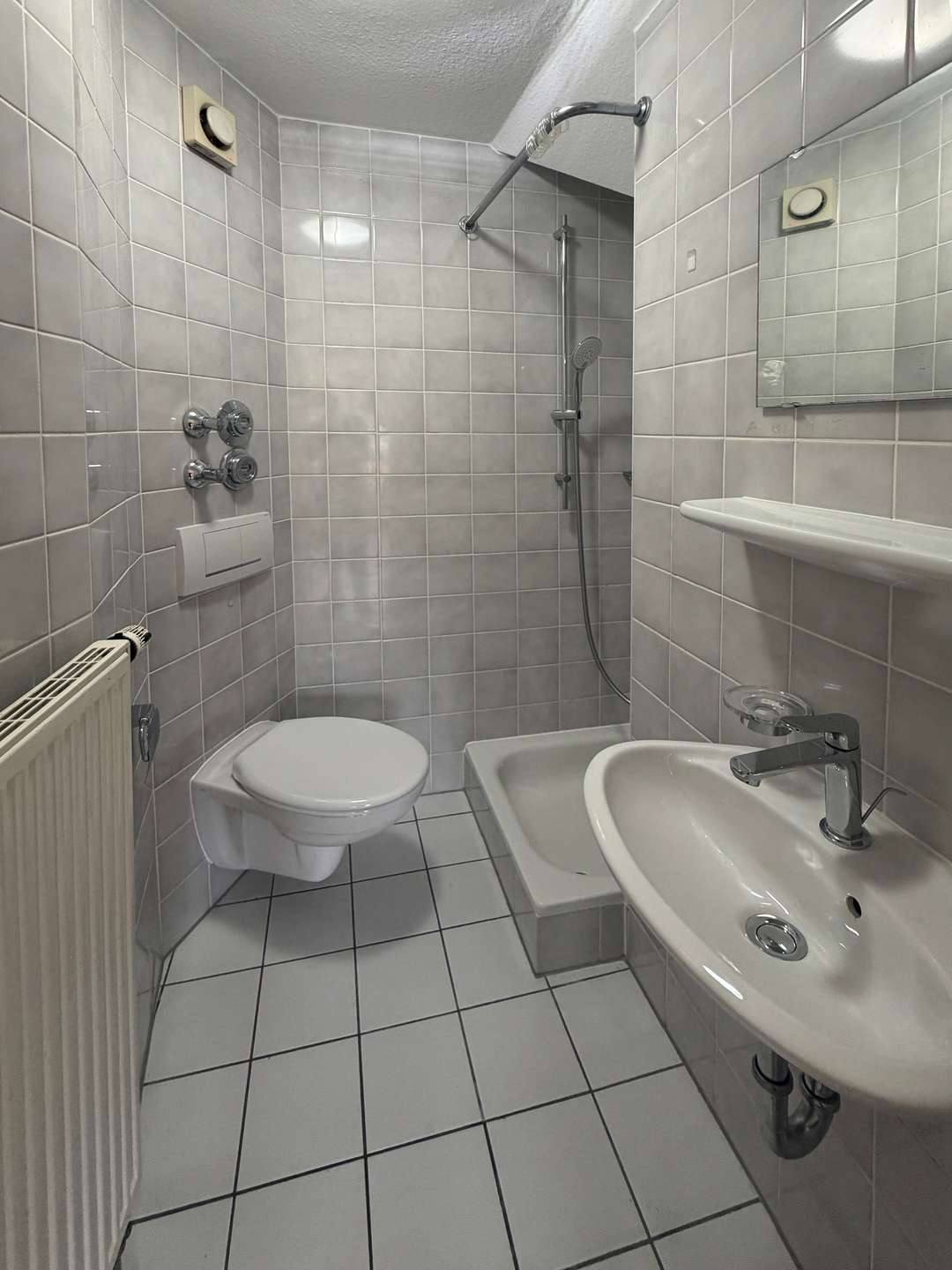 zweites Badezimmer, Maisonette in Saarbrücken